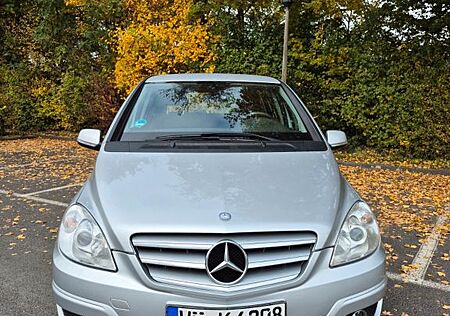 Mercedes-Benz B 170 -