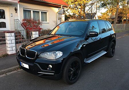 BMW X5 3.0d | Sportpaket | TÜV | AHK | Scheckheft |