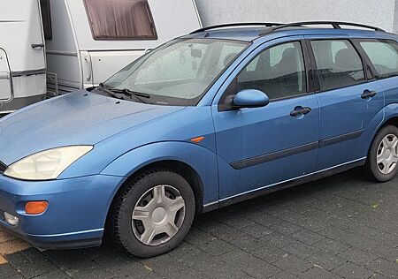 Ford Focus Kombi 1.8L. ,Klima, TÜV 10/25