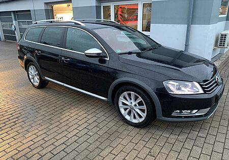 VW Passat Alltrack Volkswagen 2,0 TDI 4Motion Aut. Xenon AHK