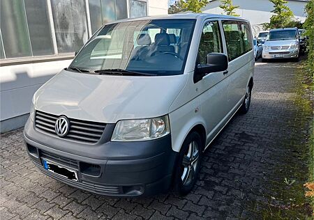 VW T5 Caravelle Volkswagen T5 1.9TDI Klima 9 Sitze 17" ALU PDC EFH ZR neu!