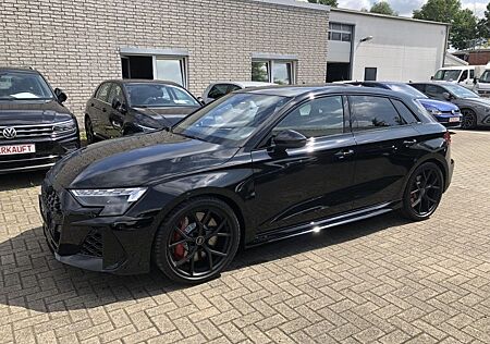Audi RS3 Sportback Pano Memo Carbon Sonos Matrix