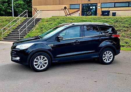 Ford Kuga 2,0 TDCi 2x4 110kW Titanium Titanium