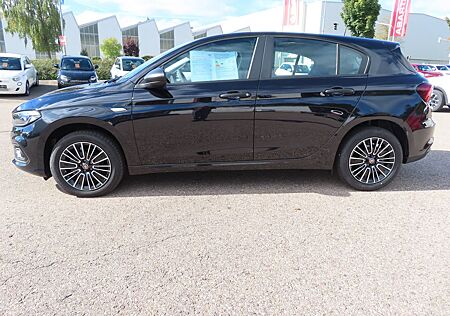 Fiat Tipo Cross DCT *Händlerzulassung*