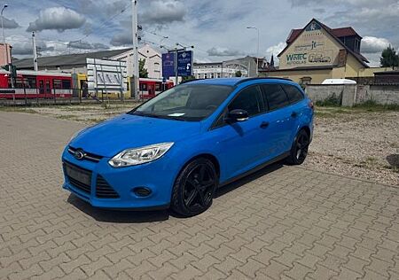 Ford Focus Turnier 1.5 TDCi*2.Hand*Nav*PDC*