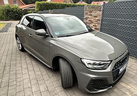 Audi A1 40 TFSI S tronic S line Sportback S line