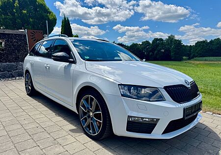 Skoda Octavia 2.0 TDI DSG RS Combi RS