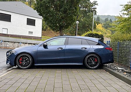 Mercedes-Benz CLA 45 AMG Shooting Brake Mercedes-AMG CLA 4...