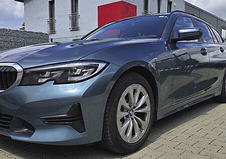 BMW 320 D Touring Advantage *KAMERA*ACC*NAVI*
