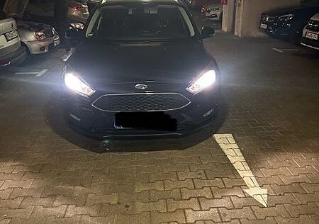 Ford Focus 1,0 EcoBoost 92kW Titanium Turnier Tit...