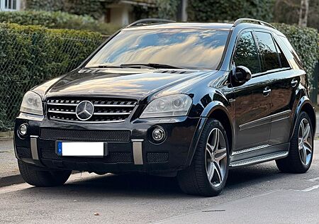Mercedes-Benz ML 63 AMG 4MATIC AMG