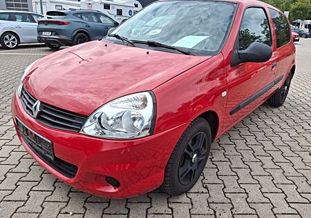 Renault Clio II Campus Je t'aime
