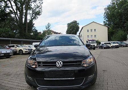 VW Polo Volkswagen V Life