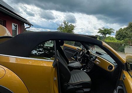 VW Beetle Volkswagen 1.4 TSI DSG BMT Dune Cabriolet Dune