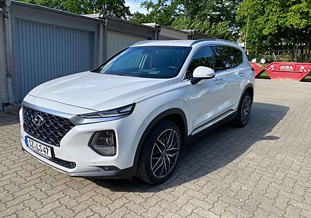 Hyundai Santa Fe 2.2 CRDi Premium 2WD / 4 WD 8AT Premium