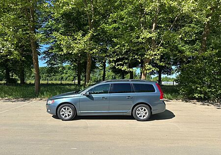 Volvo V70 D4 Geartronic Momentum Zahnriemen neu