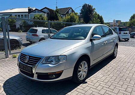 VW Passat Volkswagen Lim. Trendline