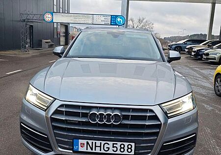 Audi Q5 2.0 TFSI S tronic quattro design design