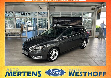 Ford Focus Titanium Navi + AHK + PDC