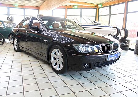 BMW 740i LANG *INDIVIDUAL*SSD*LEDER*