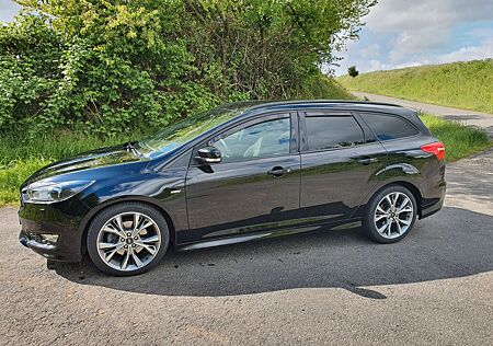 Ford Focus 1,5 EcoBoost 134kW ST-Line Turnier Aut...