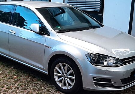 VW Golf Volkswagen 1.2 TSI 63kW BMT LOUNGE LOUNGE