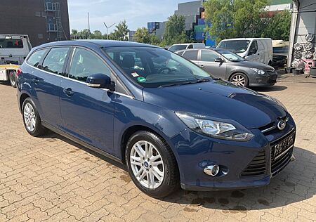 Ford Focus Turnier Titanium TÜV 07.2025