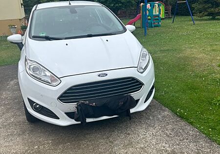 Ford Fiesta 1,0 EcoBoost 74kW Titanium PowerShift...