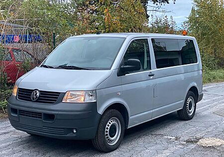 VW T5 Transporter Volkswagen T5 2.5 TDI Automatik - TÜV Neu