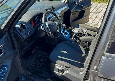 Ford Galaxy 2,0 TDCi 103kW DPF Ghia 6-tronic Ghia