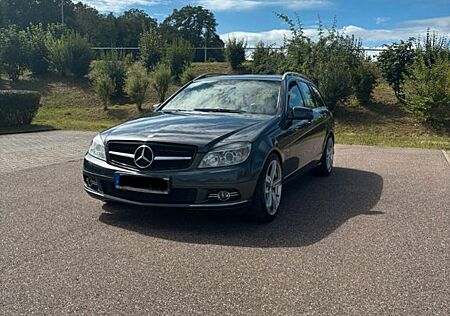 Mercedes-Benz C 220 CDI T BlueEFFICIENCY