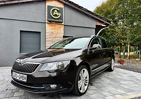 Skoda Superb gebraucht kaufen Skoda Superb 2.0 TDI Combi Exclusive,Pano.,DSG,Leder,X