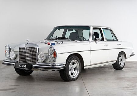 Mercedes-Benz 280 280SE 3,5 W108 Rallye-Umbau "Weiße Sau"