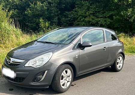 Opel Corsa 1.2 /EZ:2011/ TÜV 12/26/ 2.Hand/Unfallfrei