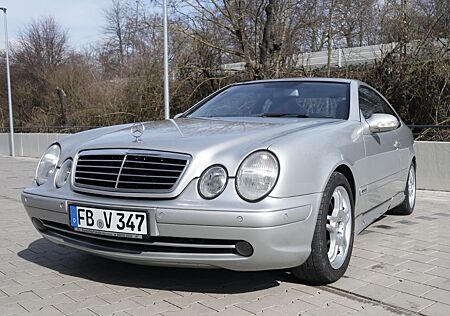 Mercedes-Benz CLK 55 AMG (W208)