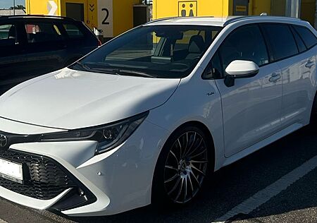Toyota Corolla 1,2T Team Deutschland Touring Sports...