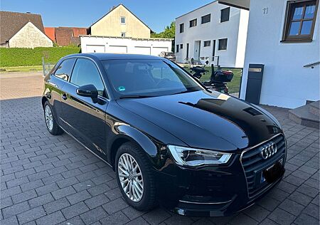 Audi A3 1.6 TDI Ambiente Ambiente
