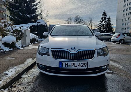 Skoda Superb 2.0 TDI 125kW Green tec Exclusive Com...