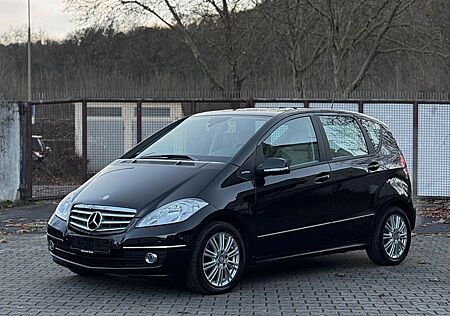 Mercedes-Benz A 160 ELEGANCE 19tkm NEUWAGEN ZUSTAND RARITÄT