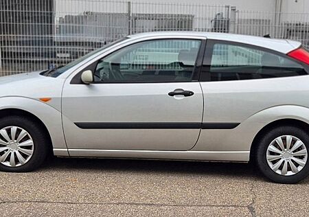 Ford Focus 1.6 -