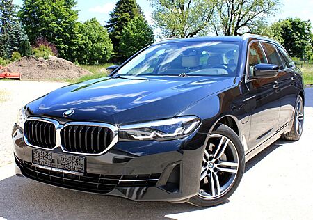 BMW 530e Touring Leder Kamera FACELIFT LCI 1.Hand