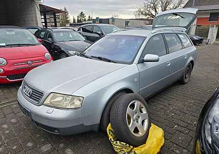 Audi A6 2.4 Tüv Leder X Klimatr 2xFuZv Anhkpl. Sihzg
