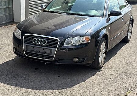 Audi A4 2.0 -