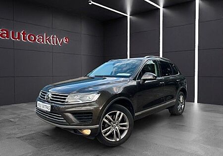 VW Touareg Volkswagen V6 TDI 4 Motion/Voll Leder/AHK/Bi-Xenon