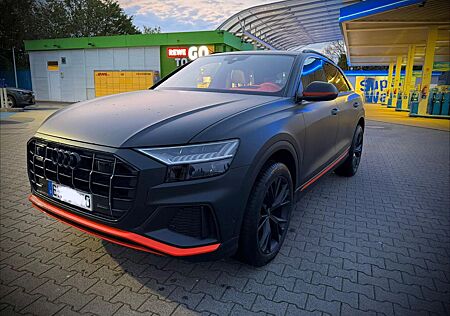 Audi Q8 45 TDI quattro S-Line Matrix-LED Leder Hued-U