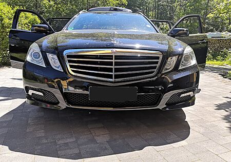 Mercedes-Benz E 250 CGI T BlueEFFICIENCY AVANTGARDE (S212)