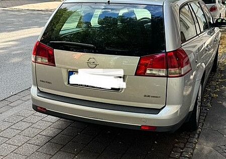 Opel Vectra Caravan 2.2 Direct