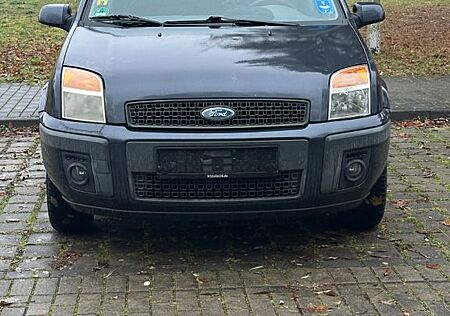 Ford Fusion 1,4