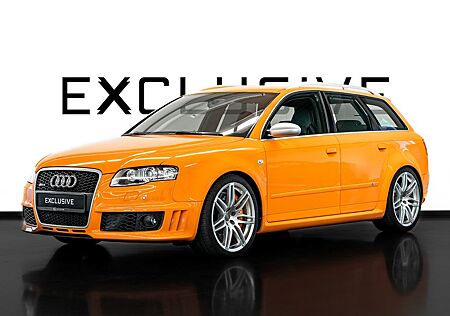 Audi RS4 RS 4 Avant 4.2 FSI quattro