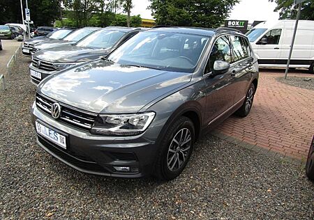 VW Tiguan Volkswagen Comfortline 1.5 TSI 6-GANG ACC LM17 FRONT